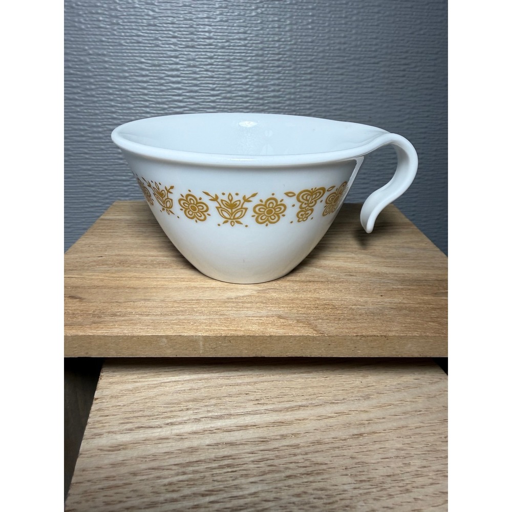 Corelle Butterfly Gold Teacups Set of 4 Vintage Corning White Gold Hook Handle - Picture 2 of 6